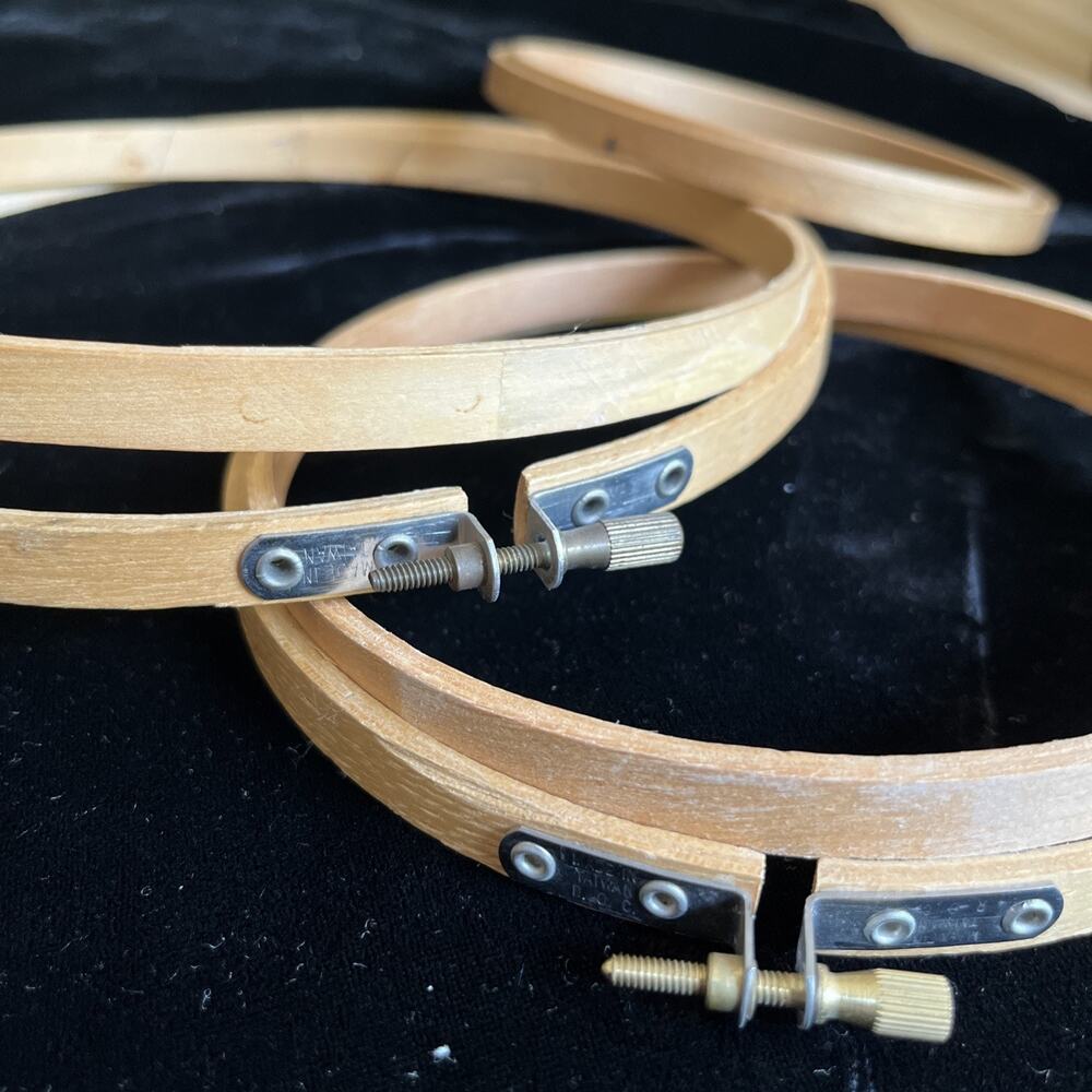 Wood Embroidery Hoops Vintage Lot Of 3 Round Made In Taiwan 5”, 6”, 7 Inch